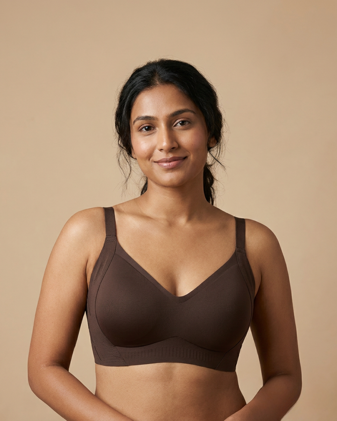 Woman wearing Longwear Bra in brown SHAPE
