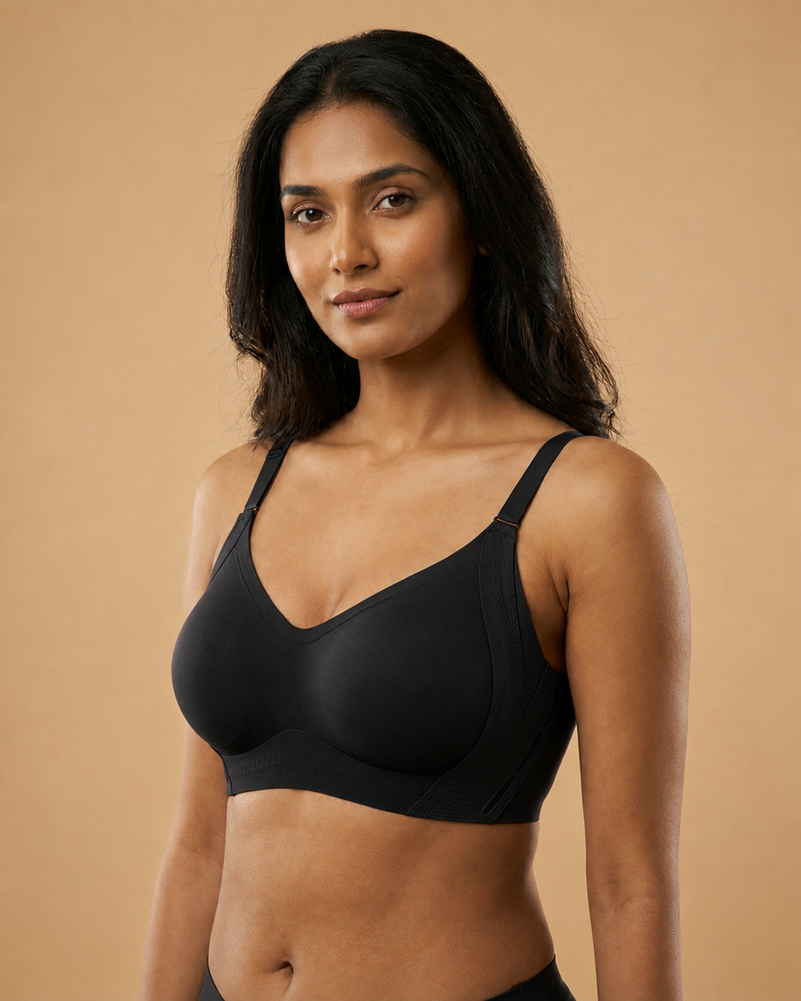 Woman wearing Longwear Bra SHAPE